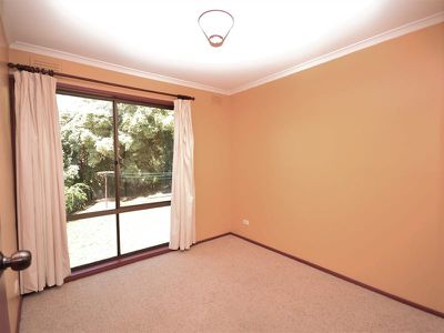 5 / 1 Allamar Court , Tawonga South