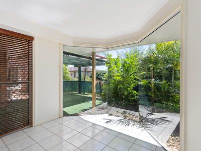 15 / 70 Delfin Drive, Macgregor