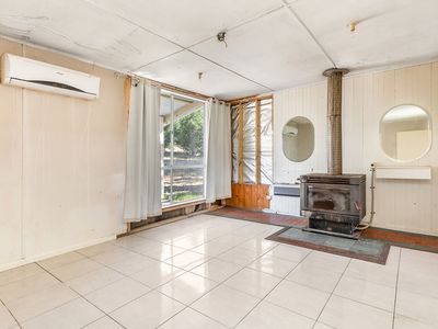 19 Nicholson Street, Pyalong