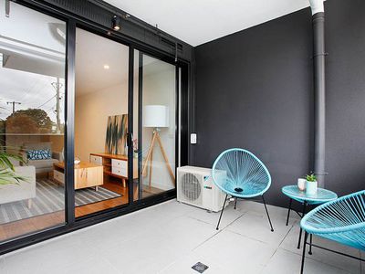 501 / 10 Clinch Avenue, Preston