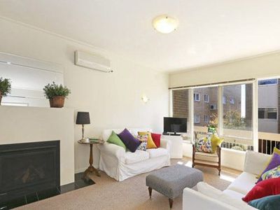 7 / 17 The Esplanade, Geelong