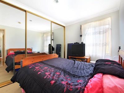 2 / 232 Windang Road, Windang