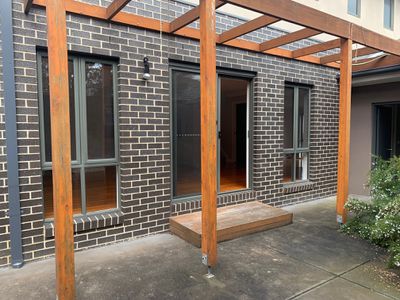 6 / 21 Hamlet Street, Greensborough