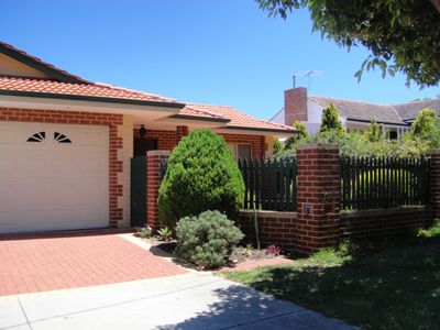 6b Hayburn Street, Scarborough