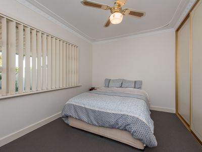 35 St Albans Rd, Nollamara