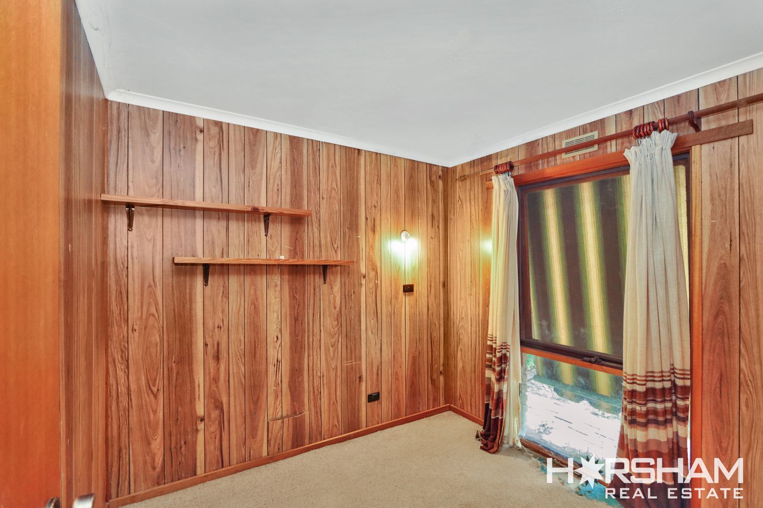 28 Windsor Crescent, Horsham