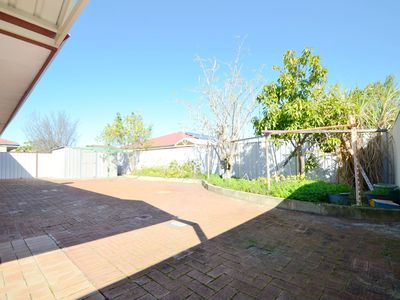 18 Driftwood Court, Thornlie