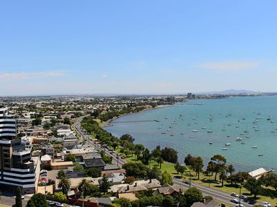 1803 / 18 Cavendish Street, Geelong