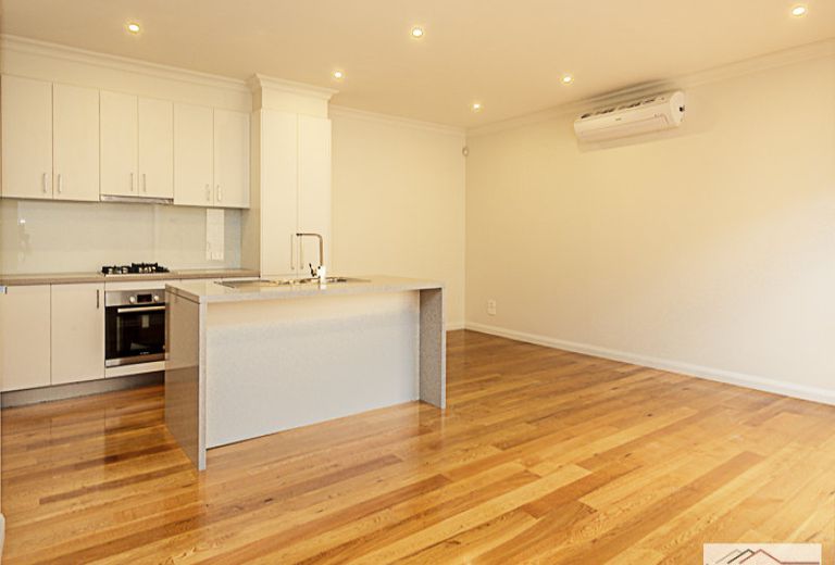 4 / 45 Cypress Avenue, Glen Waverley