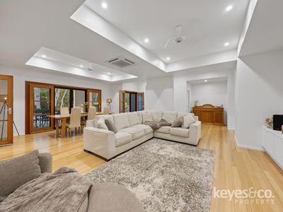 7 Yale Close, Douglas