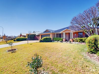 8 Manning Place, Dubbo