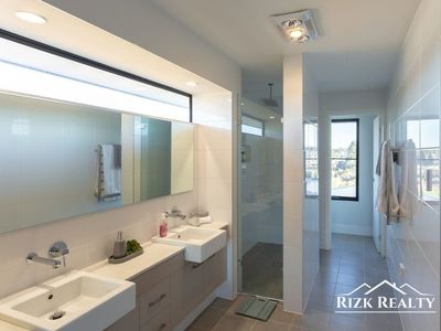 4 Aspect Crescent, Colebee