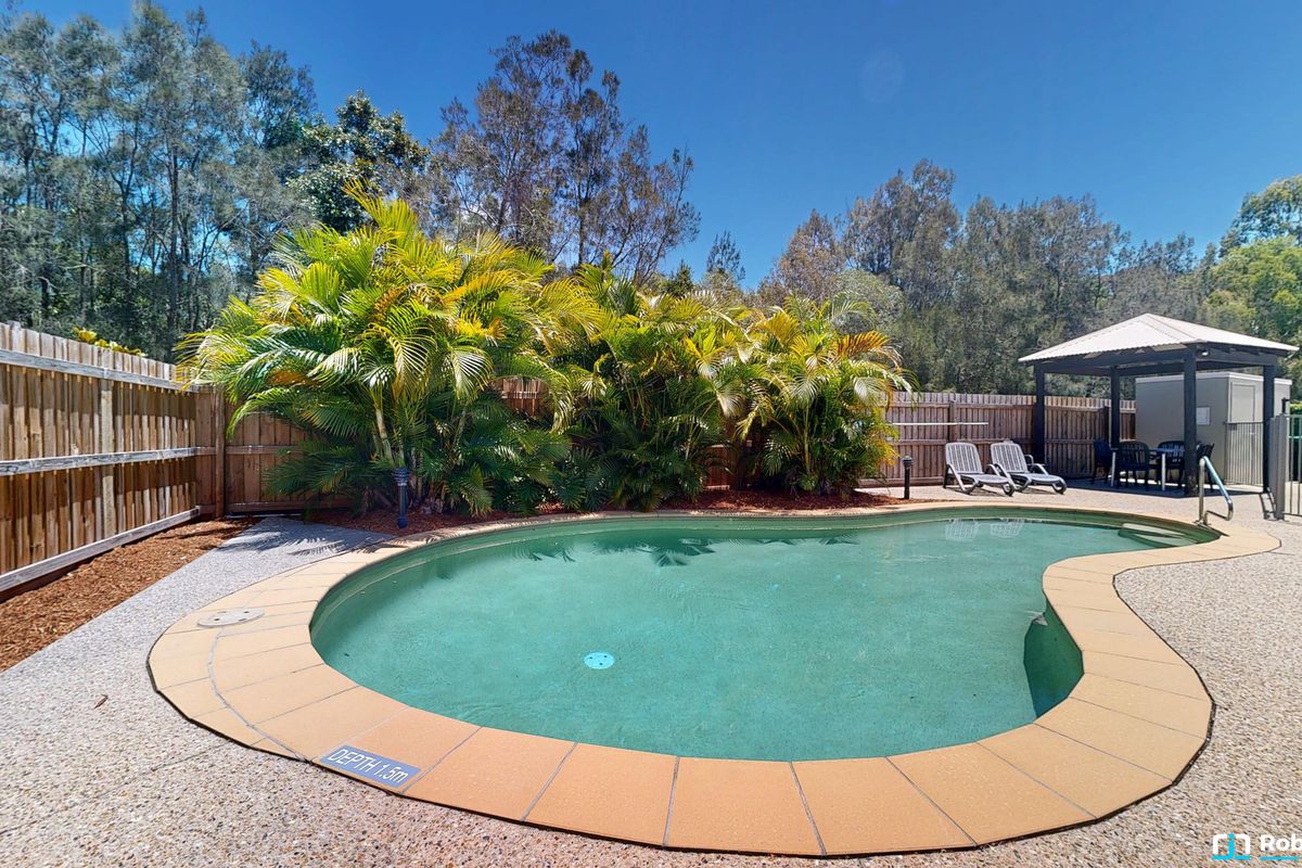 20 / 4 Riverstone Court, Tewantin