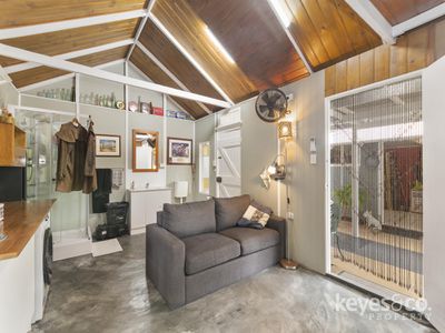 4 Sixth Avenue, South Townsville