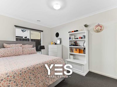 12 Pienza Road, Clyde