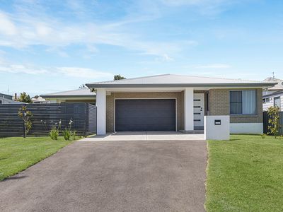 2 / 33 Hampden Street, Kurri Kurri