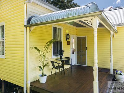 17 Standing Street, The Channon