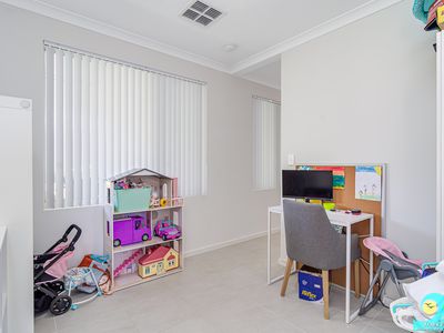 10 Spinnaker Boulevard, Yanchep