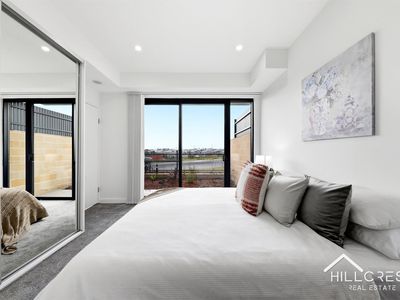 17 Mason Road, Box Hill