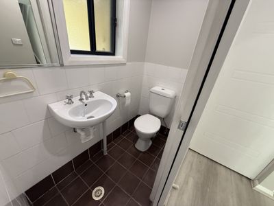 5 / 4 Blackwood Avenue, Casula