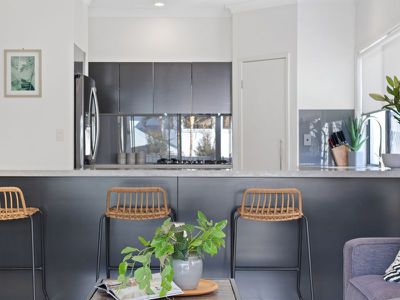 5 Pathfinder Road, Coomera Waters