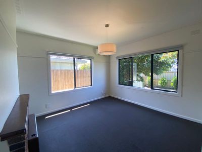 1 / 26 Settlement Road, Belmont