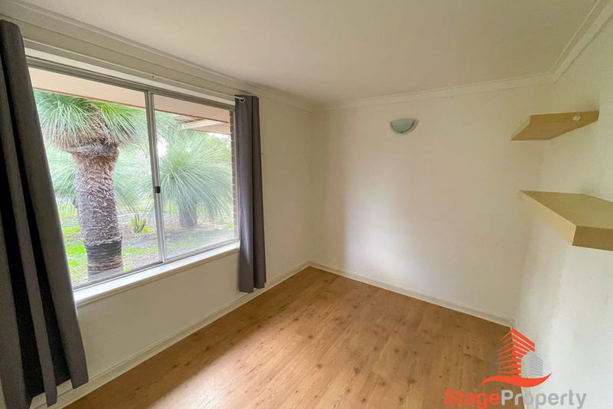22 Hollis Street, Samson