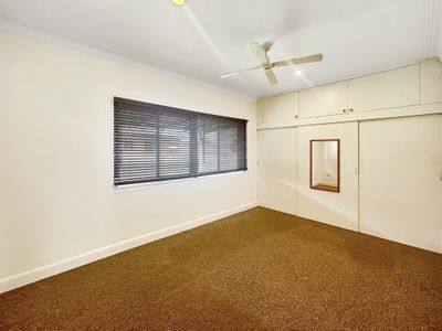 16 Corbett Avenue, Dubbo