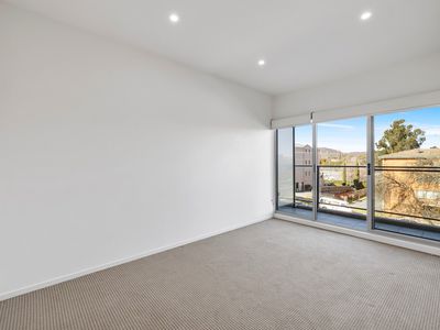 25 / 36 Antill Street, Queanbeyan