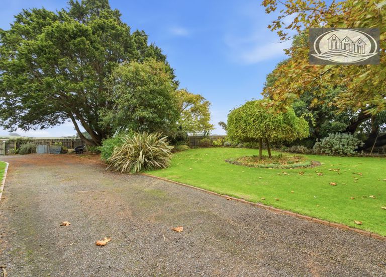 484 Bridgewater Road, Portland