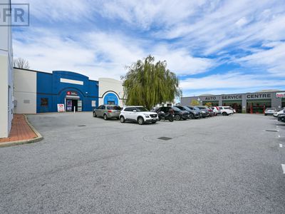 1 / 31 Council Avenue, Rockingham