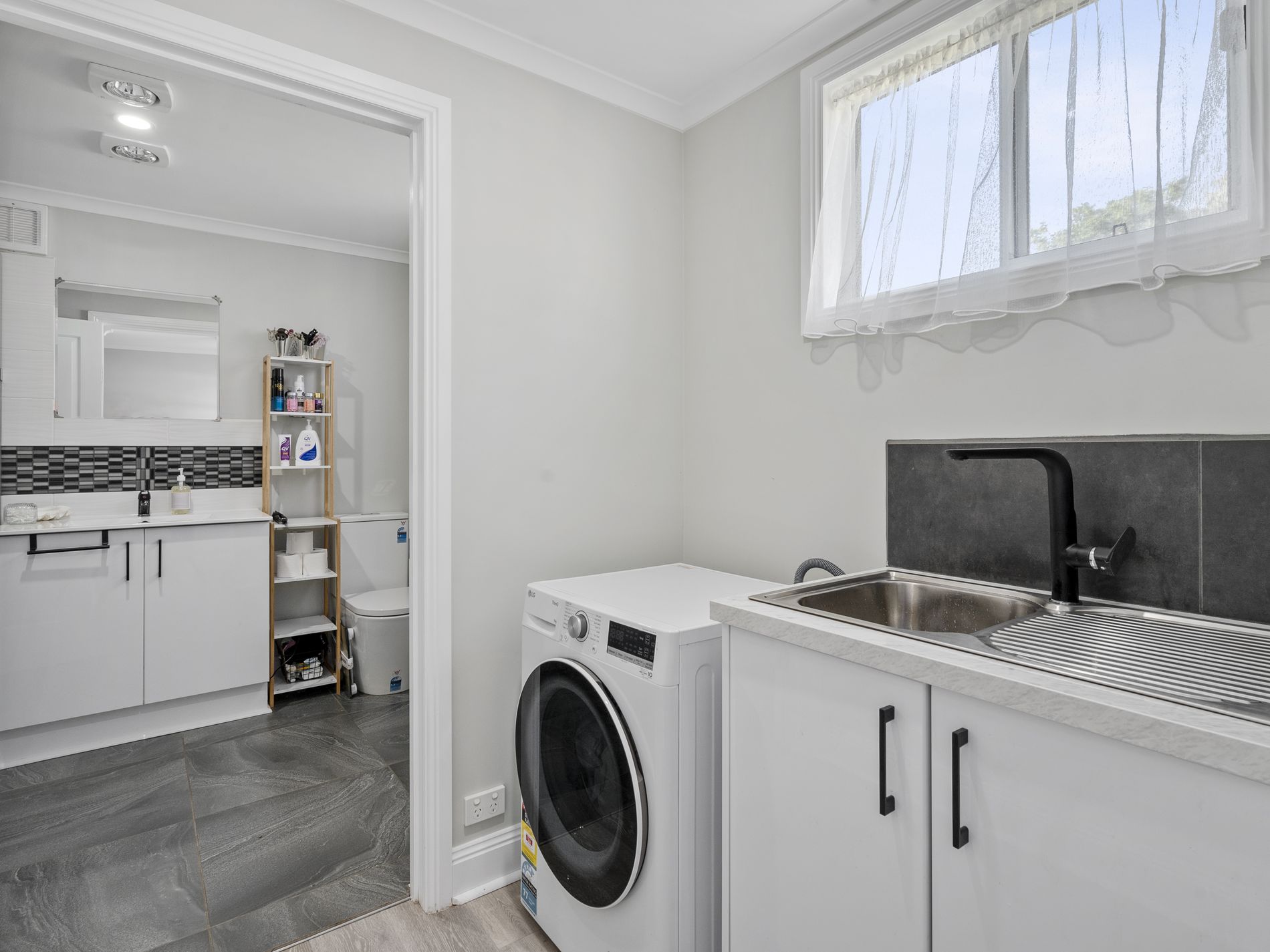 2 Warmatta Street, Finley