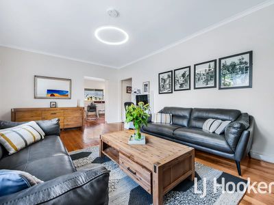24 Fifth Avenue, Dandenong