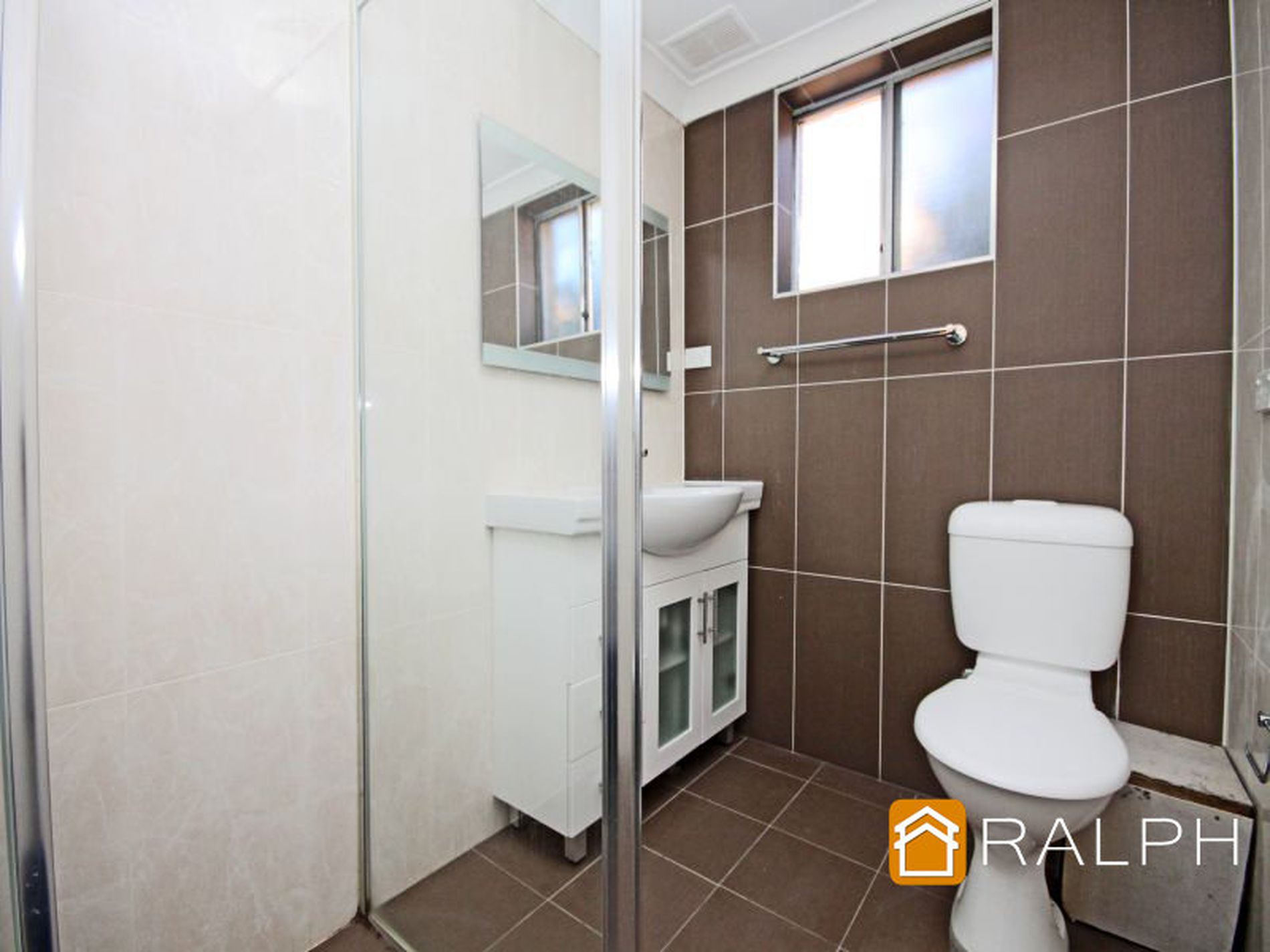 2 / 60 Shadforth Street, Wiley Park