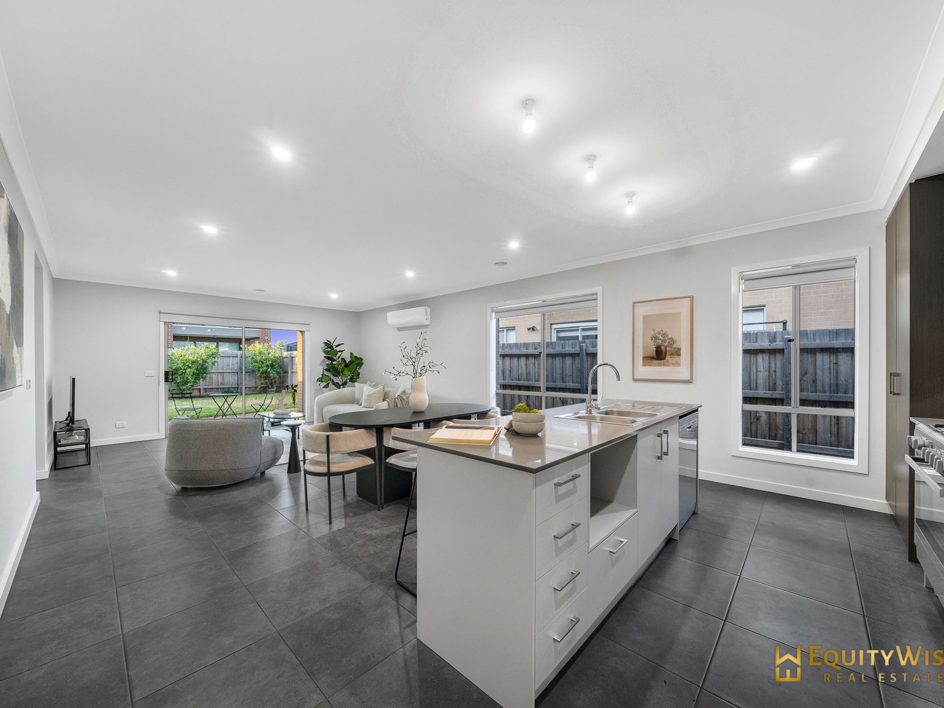 17 Furness Close, Wyndham Vale