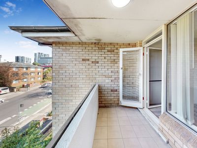 10 / 31 Queens Road, Westmead