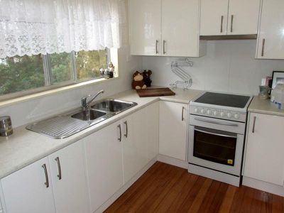 18 Bay Street, Eden