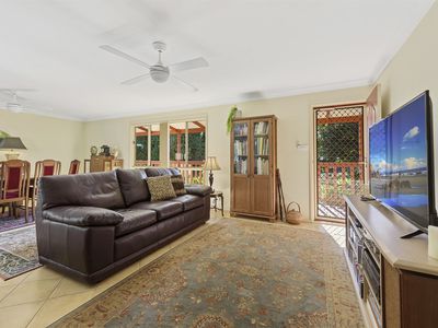 49 Wattle Street, Fishermans Paradise