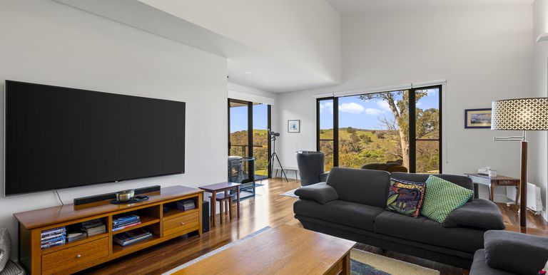 665 Fernhills Road, Marraweeney