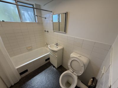 13 / 5 Drummond Street, Warwick Farm