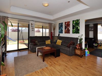 12 Henderson Drive, Kalgoorlie