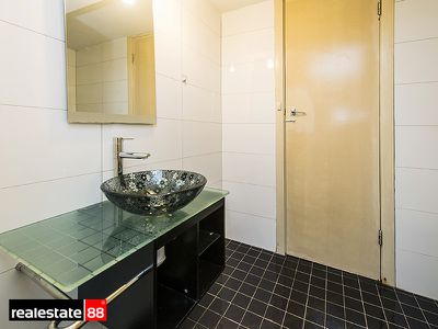6 / 112 Goderich Street, East Perth
