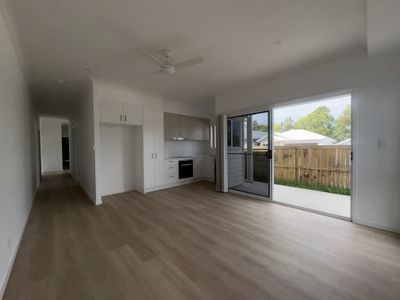 1 Grevillea St, Dakabin