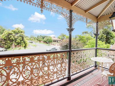 85 Napier Crescent, Essendon