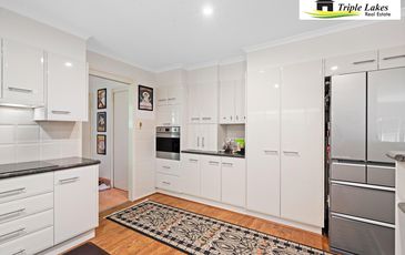 51 Tradewinds Avenue, Summerland Point