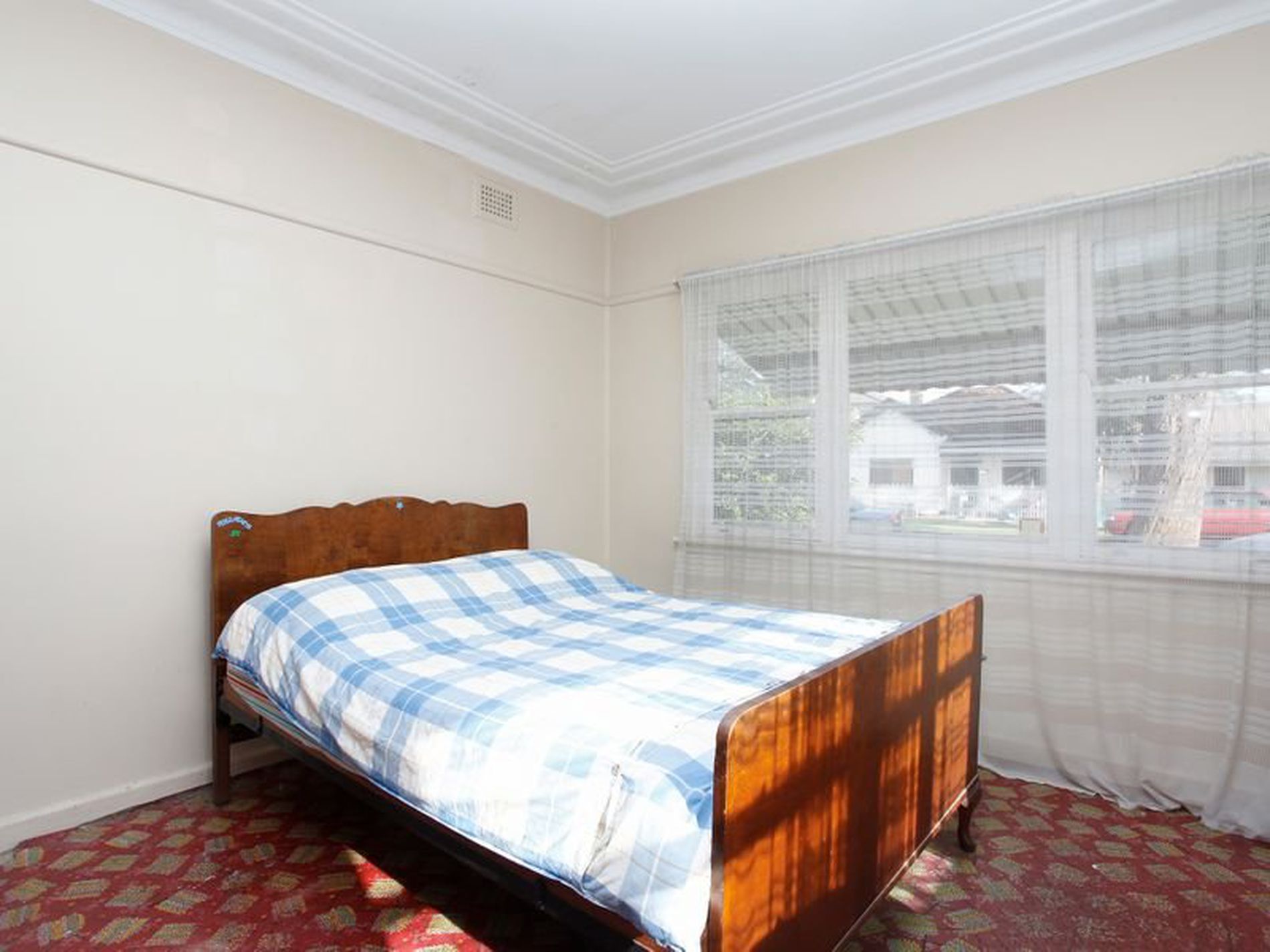 9 Malcolm Street, Mascot