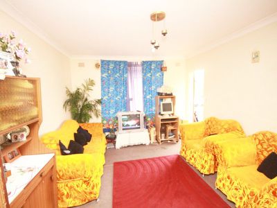 10 / 83 Hampden Road, Lakemba