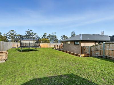 10 Fritton Drive, Dover
