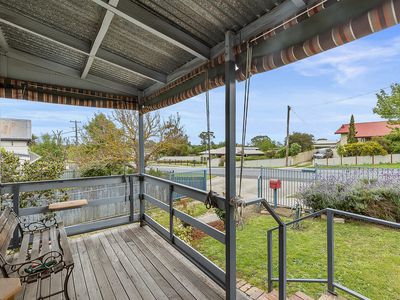 56 Oak Street, Seymour