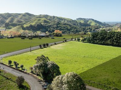 7 Maungakotukutuku Road, Paraparaumu